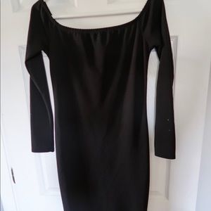 Black long sleeve classic dress